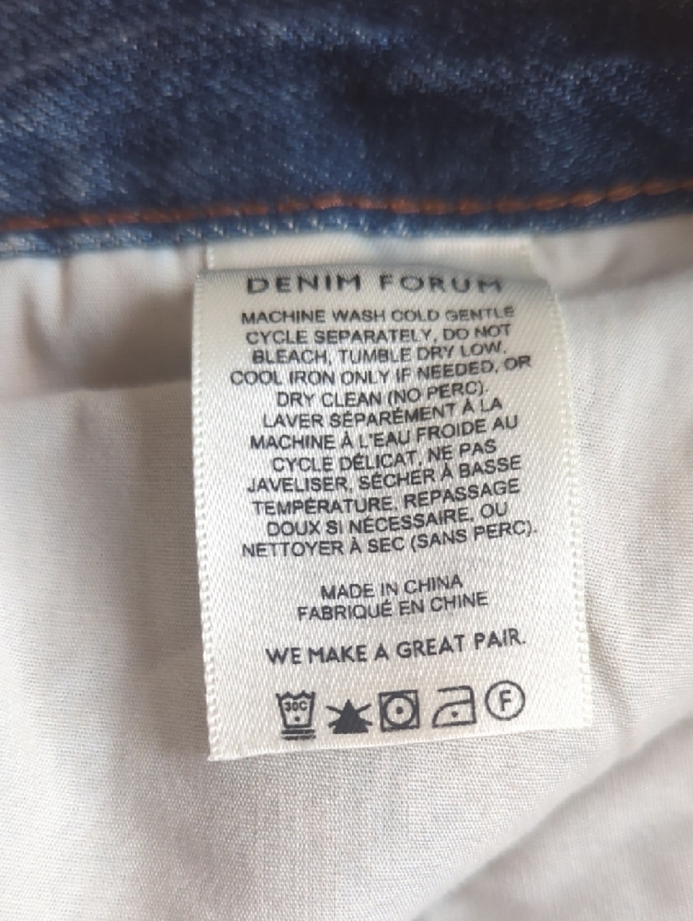 Denim Forum Aritzia Women's Dark Blue Cargo Jeans with Utility Pockets - Picture 4 of 7